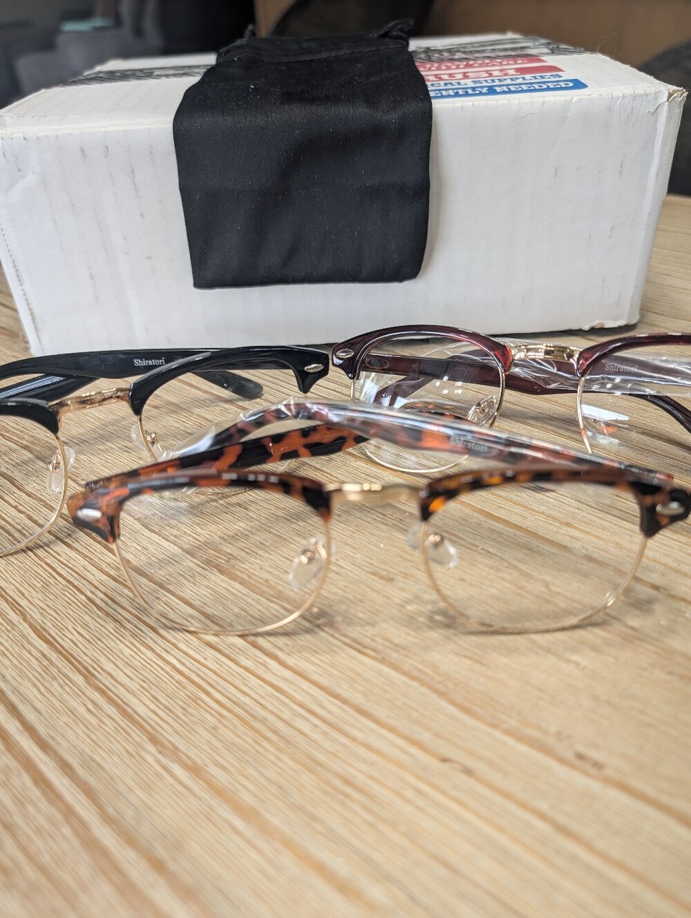 3 Prescription Free Gold Rimmed Trendy Stylish Glasses - Picture 2 of 14